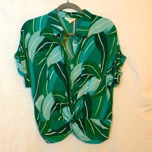 Sunburst Kiss Women’s Green Tropical Short Sleeves Top. Size XL.SKU 236